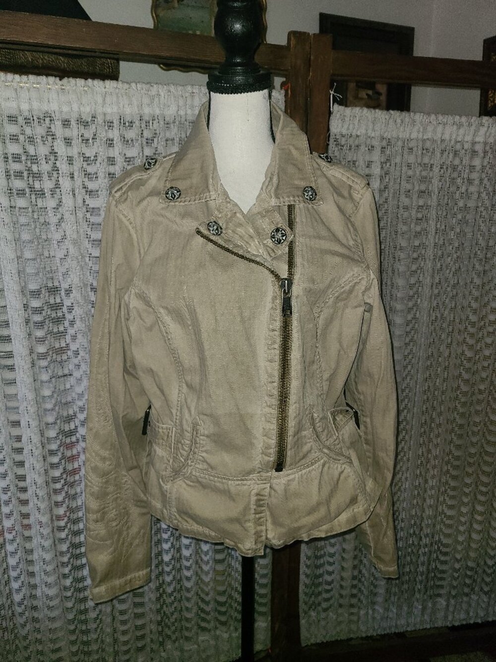 VTG Harley Davidson Jacket Womens SZ M Beige Embroidered Sugar Skull and Sleeves